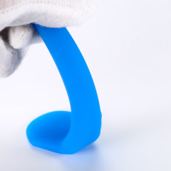 A large amount of silicone face cleaning DIY beauty scraping stick face mask brush and mask adjusting brush application tool