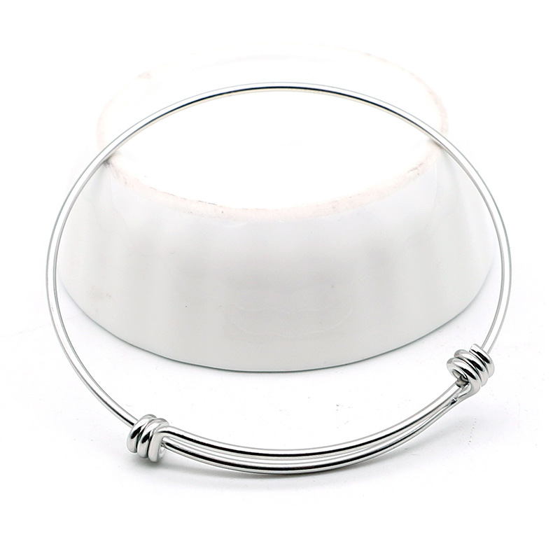 Acero inoxidable ajustable DIY pulsera de boca abierta Push-Pull alambre resorte elástico bobina pulsera accesorios de la joyería en stock