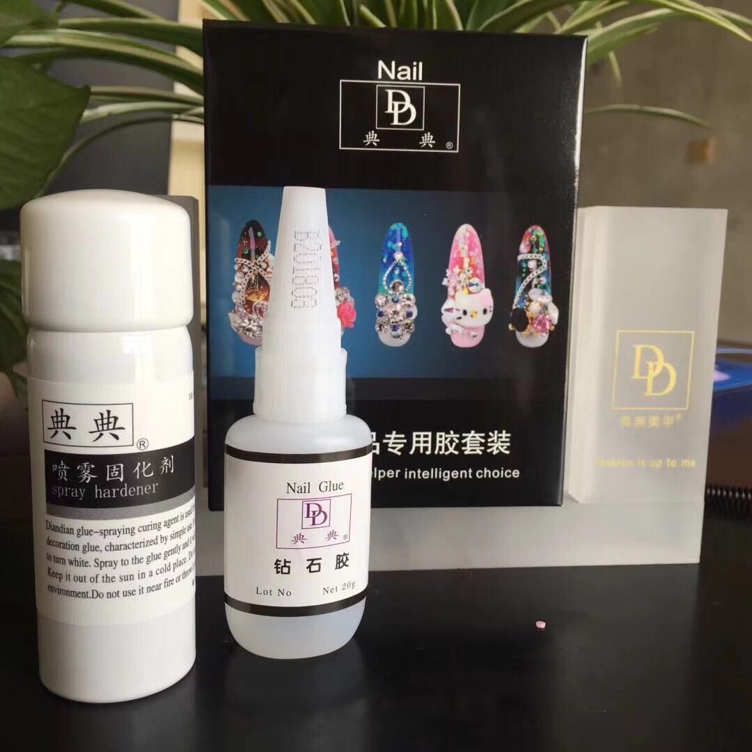 典典美甲新款DD高透亮粘钻强粘力美甲用钻胶不易发黄钻胶喷雾固