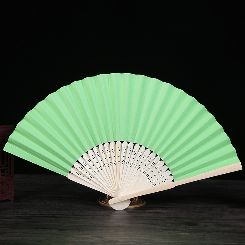 Suministro transfronterizo de abanicos plegables en blanco de 7 pulgadas para pintar y colorear para niños, abanicos de papel para manualidades creativas de bricolaje para jardín de infantes, abanicos de color sólido. image 19