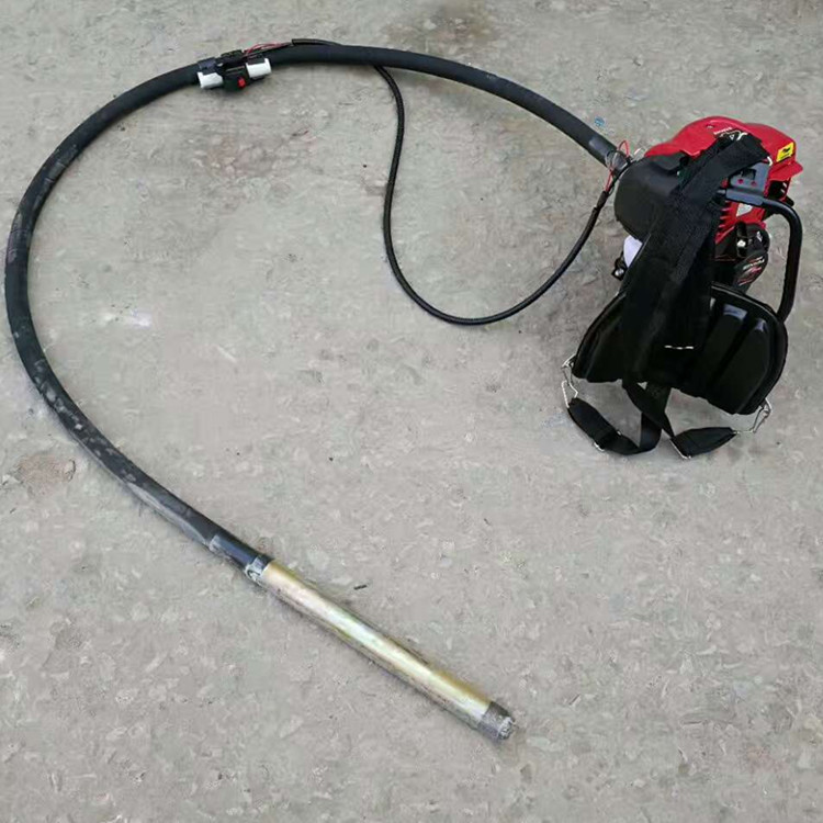 供应背负式震动棒 便携式汽油振动棒 小型路面振捣棒价格