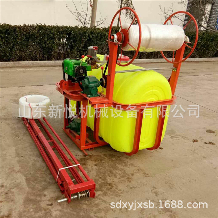 小麦打药喷雾器 8米宽幅悬挂式喷药机 500升四轮后置打药机