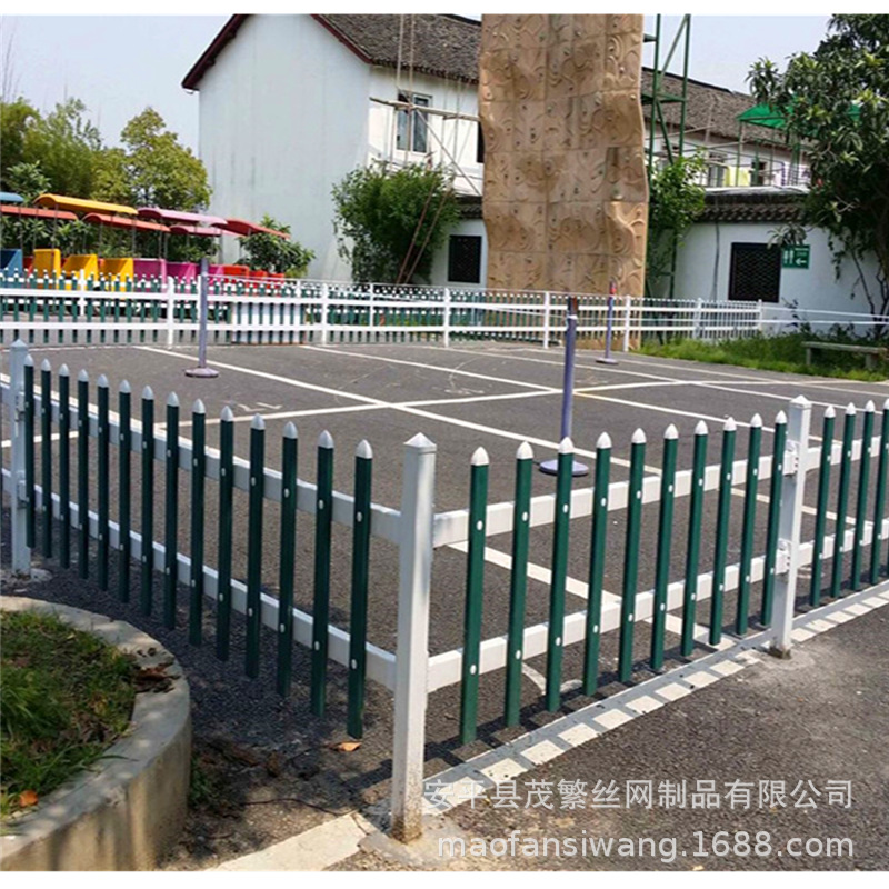 厂家生产PVC塑钢栅栏 变压器防护栏 小区工厂城建绿化草坪护栏