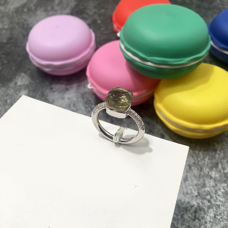 韓国版不規則な多面宝石スタイルロンドンブルークリスタルダイヤモンド人差し指リングエメラルドリング男性と女性用