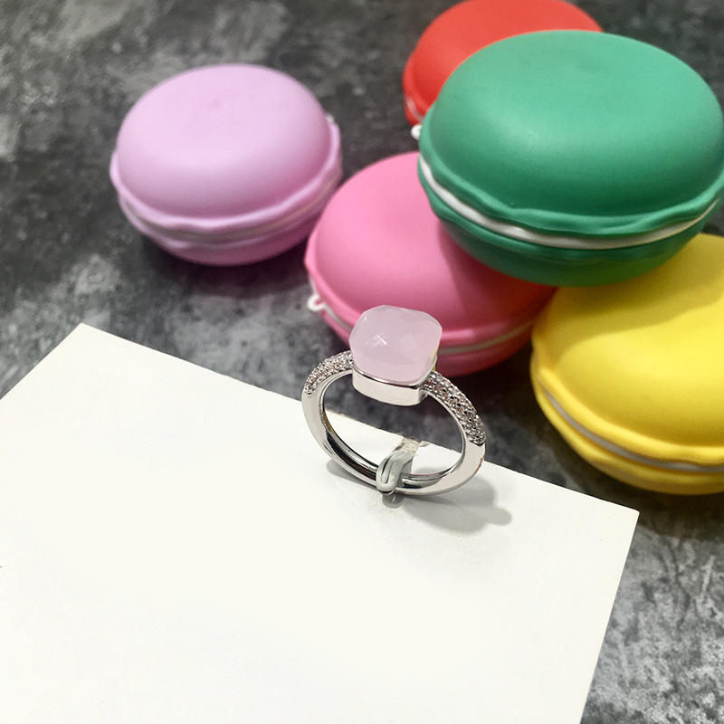 韓国版不規則な多面宝石スタイルロンドンブルークリスタルダイヤモンド人差し指リングエメラルドリング男性と女性用