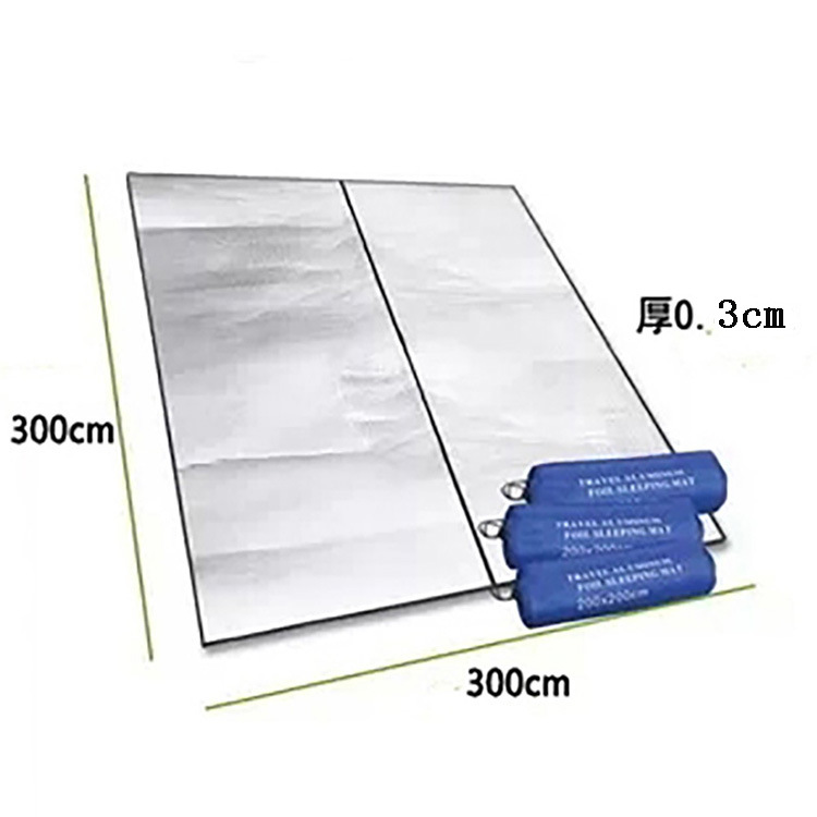 Aluminum film moisture-proof mat waterproof moisture-proof thickened 3-4 people camping moisture-proof mat picnic mat outdoor picnic beach mat