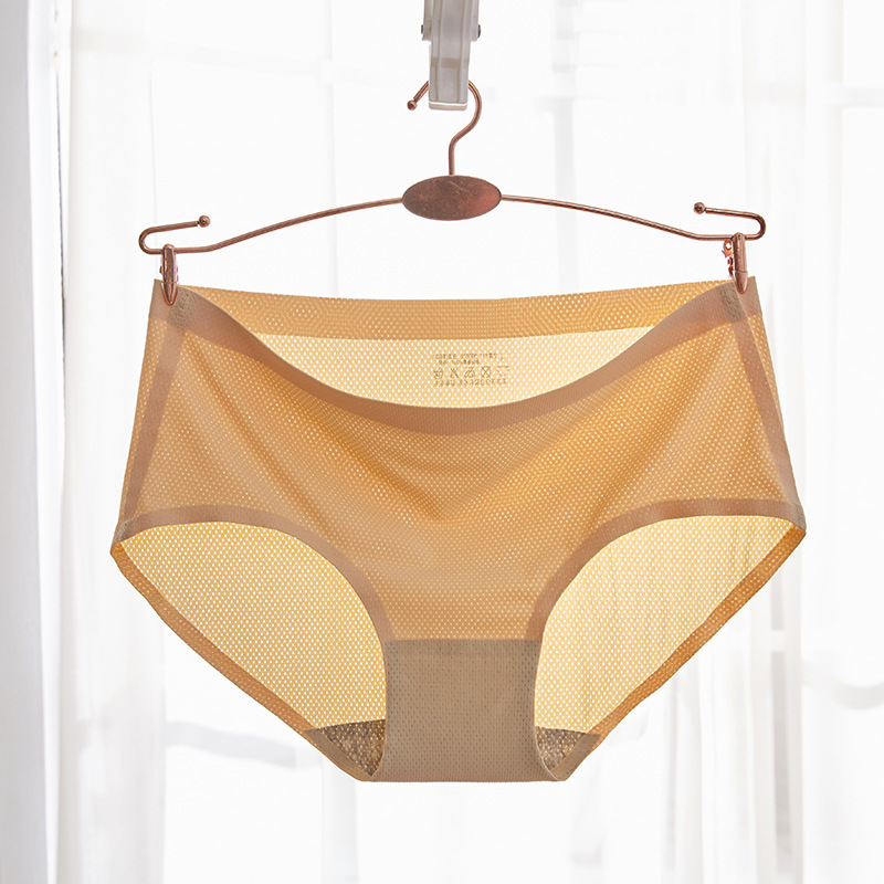 Breathable Mesh Ice Silk Seamless Underwear for Women Solid Color Mid-Waist Women's Briefs Comfortable Butt Lift Seamless Underwear for Women