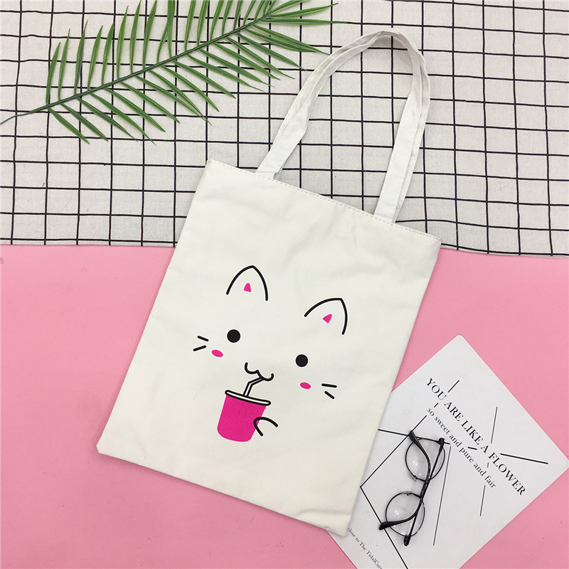 고양이 화이트 음료
