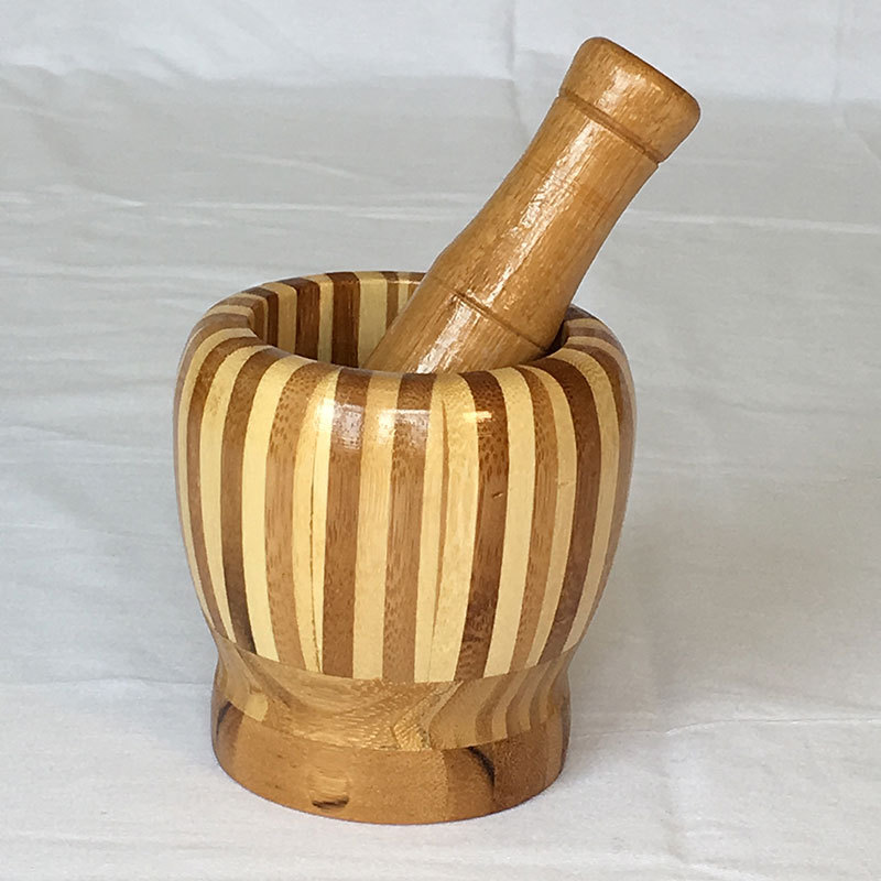 Fuente de origen natural bambú amoladora de ajo cocina amoladora de bambú Registro de bambú grano jengibre amoladora al por mayor