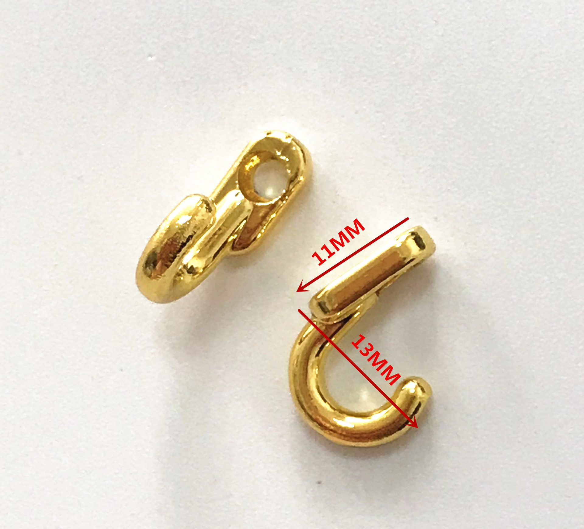 供应挂钩锌合金小挂钩迷你小挂钩珠宝首饰盒五金配件K金小挂钩