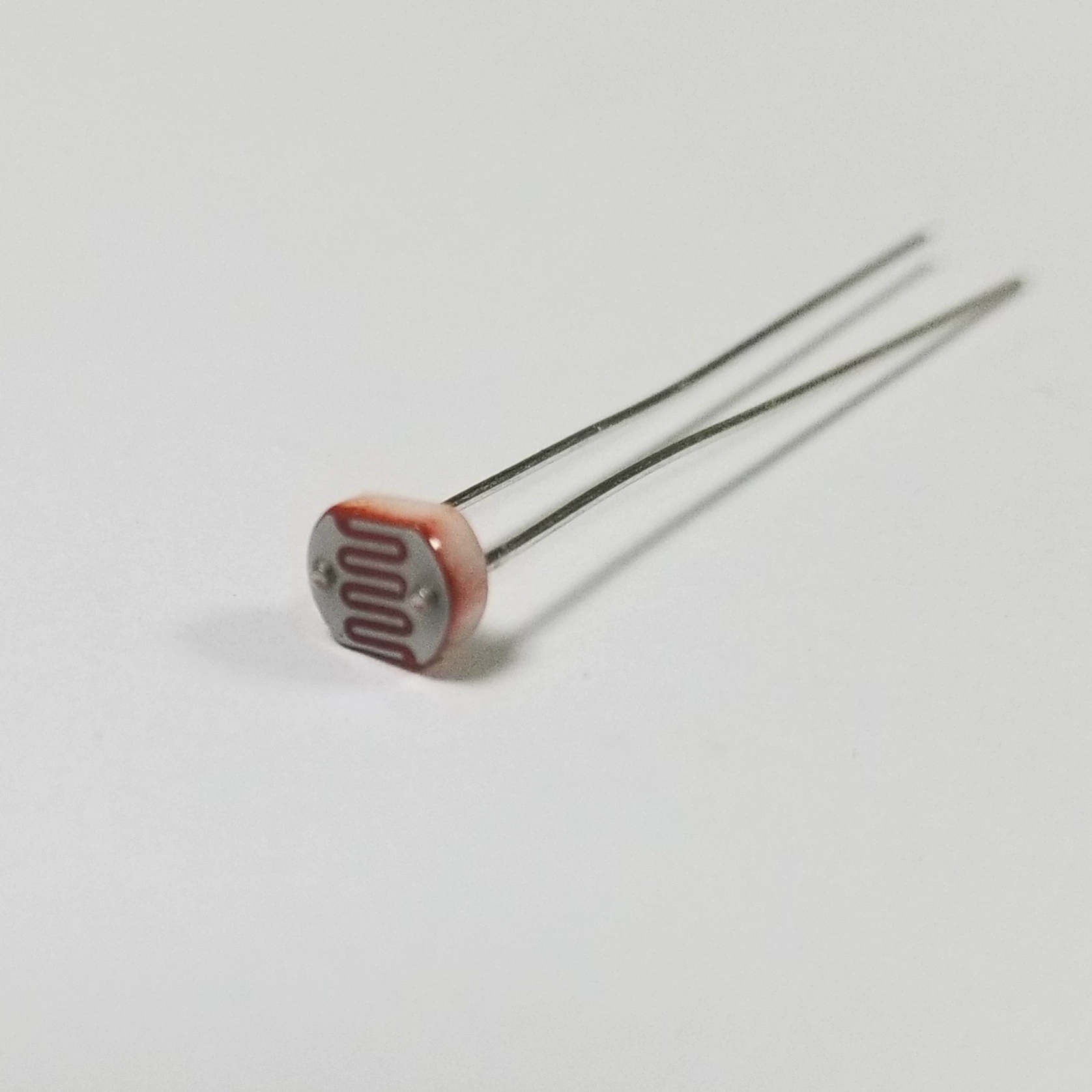 Диаметр 5 мм CDS светочувствительное сопротивление GL5528 яркое сопротивление 10-20K