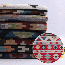 厂家直供 全涤平纹21S雪尼尔色织提花布 民族风时装靠垫箱包面料