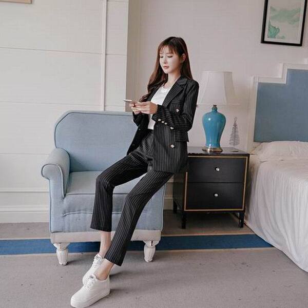 Small classic suit jacket for leisure