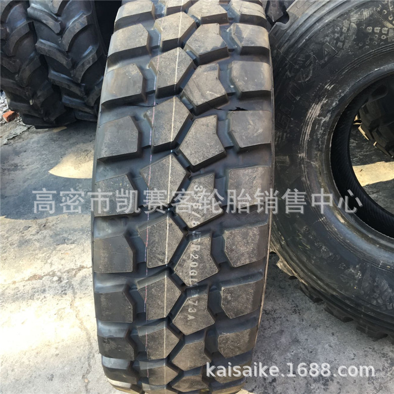 现货吊车越野轮胎 14.00R20全钢港口工程轮胎钢丝胎矿山