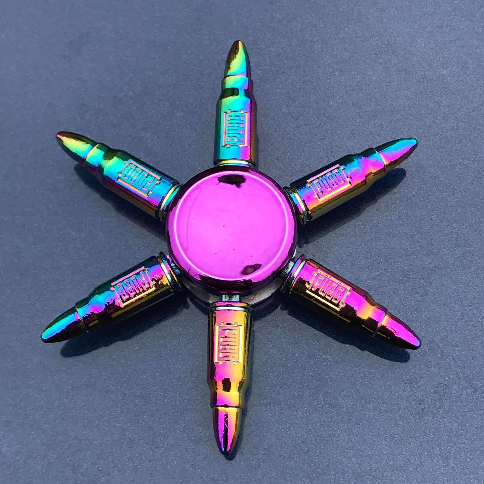 Hợp kim mới đầu ngón tay spinner giải nén đồ chơi Hand Spinner đầu ngón tay spinner nhà máy bán buôn phố gian hàng đồ chơi