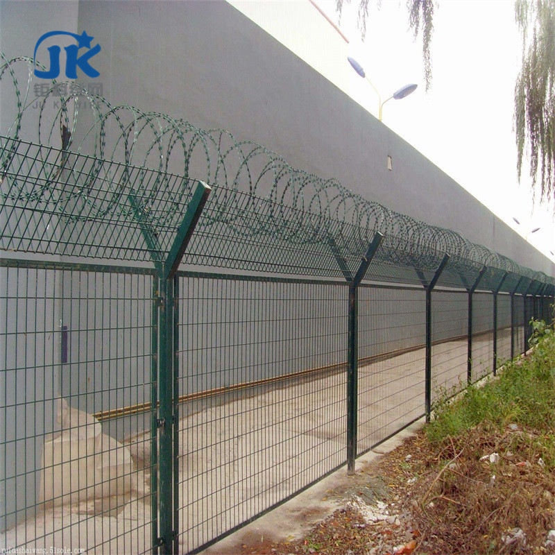 监狱机场防爬隔离护栏网刀片刺丝滚笼监狱防护网防攀爬养殖围栏网