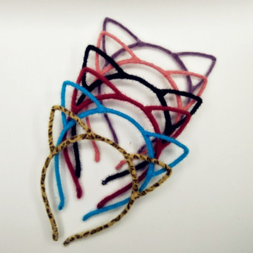 Selling cute puppy hair clips, love hair accessories, spring little yellow dog and chicken hair clips, selling cute windmill little yellow chicken hair clips