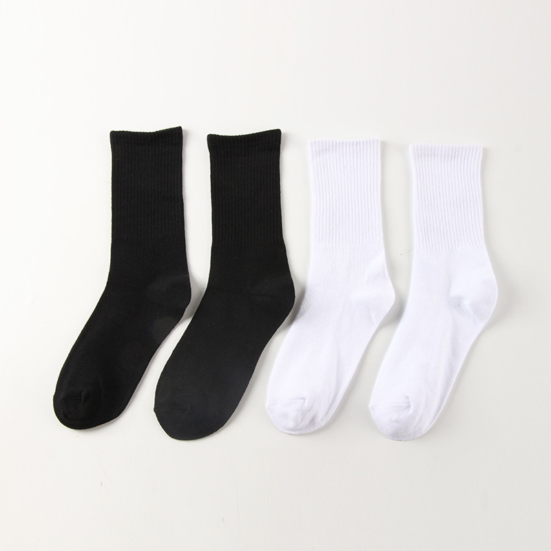 Basic black and white solid color mid-tube socks made in China organic cotton sports socks casual simple men's and women's cotton stockings