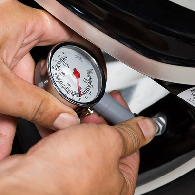 boxed tire pressure gauge deflatable | Tire pressure monitoring system