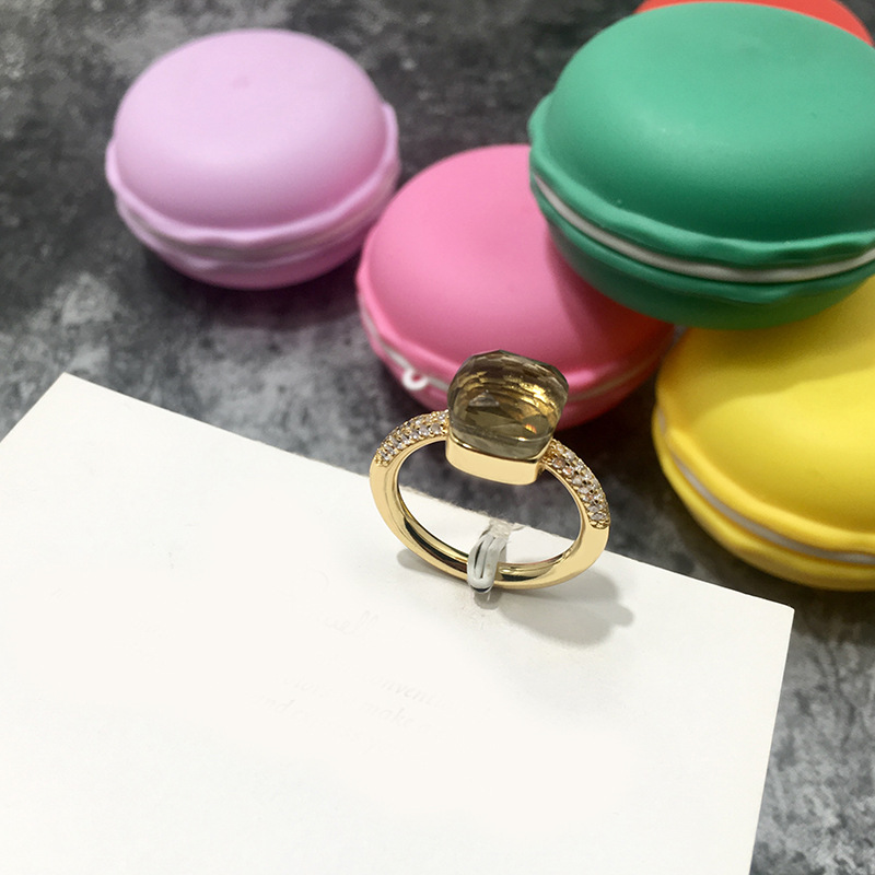 韓国版不規則な多面宝石スタイルロンドンブルークリスタルダイヤモンド人差し指リングエメラルドリング男性と女性用