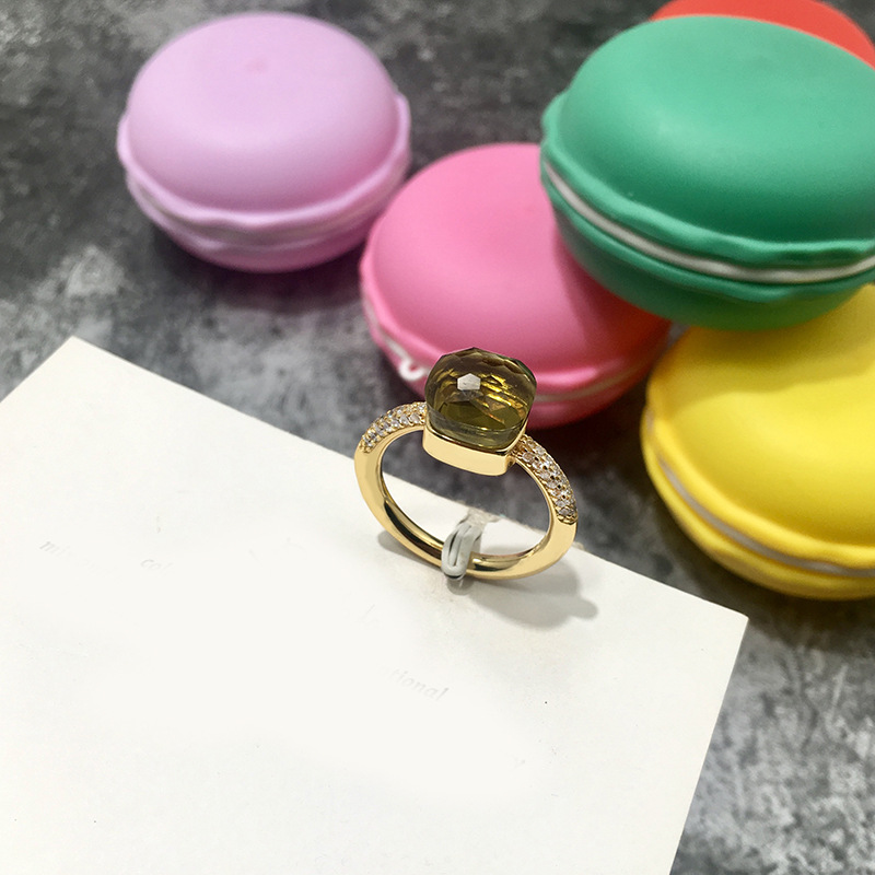 韓国版不規則な多面宝石スタイルロンドンブルークリスタルダイヤモンド人差し指リングエメラルドリング男性と女性用