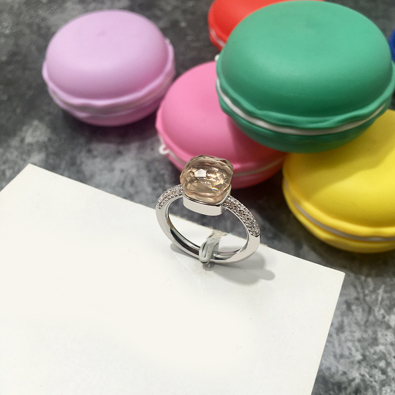 韓国版不規則な多面宝石スタイルロンドンブルークリスタルダイヤモンド人差し指リングエメラルドリング男性と女性用