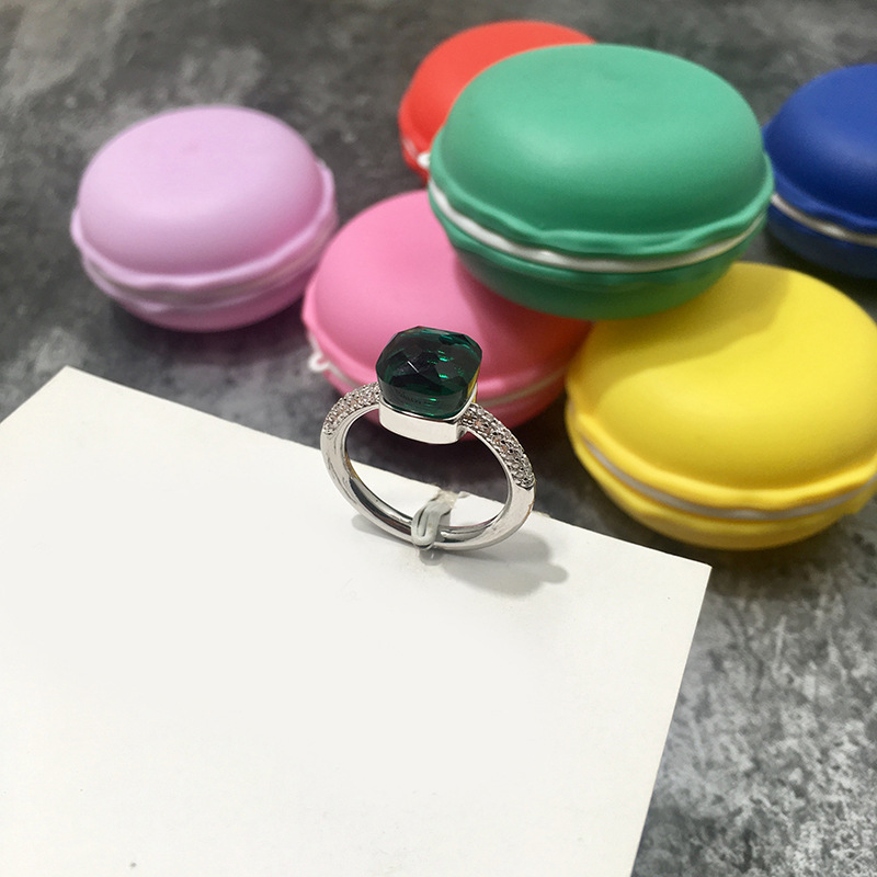 韓国版不規則な多面宝石スタイルロンドンブルークリスタルダイヤモンド人差し指リングエメラルドリング男性と女性用