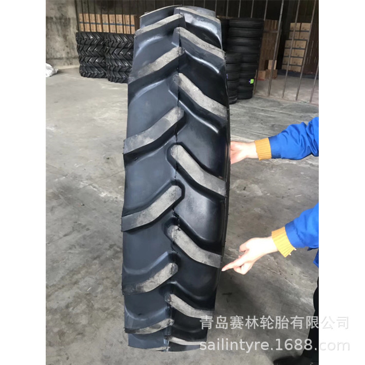 供应农用拖拉机轮胎11-38  12-38 人字花纹轮胎 可配钢圈