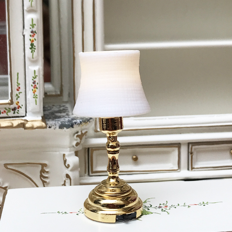 1:12 Dollhouse mini modelo OB11 escena moderna simple LED blanco cubierta lámpara de mesa se puede encender