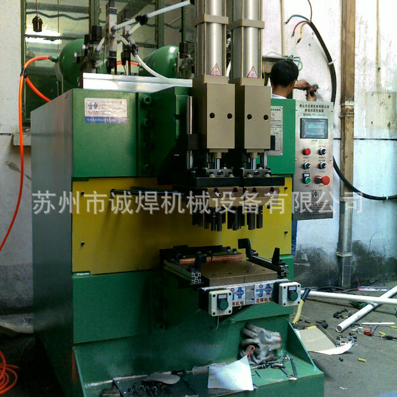 ���ݳϺ���Ӧ�����㺸�� ̨ʽˮ�������� �������ϵ㺸��