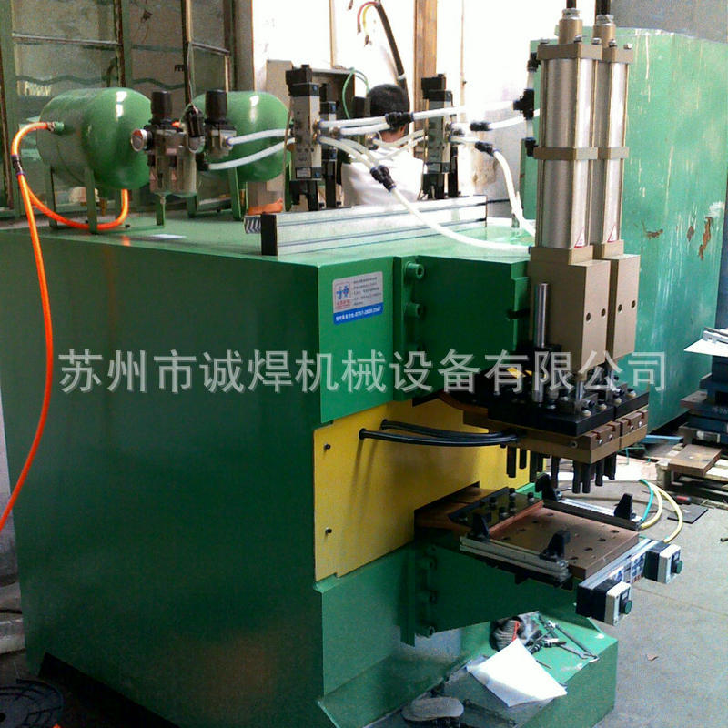 ���ݳϺ���Ӧ�����㺸�� ̨ʽˮ�������� �������ϵ㺸��