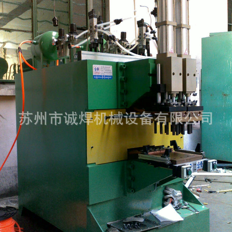 ���ݳϺ���Ӧ�����㺸�� ̨ʽˮ�������� �������ϵ㺸��