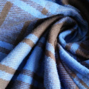 �F؛���� �߿����󿗽q���ﶬ�п��r������ɫ���{�ڸ�б�y����