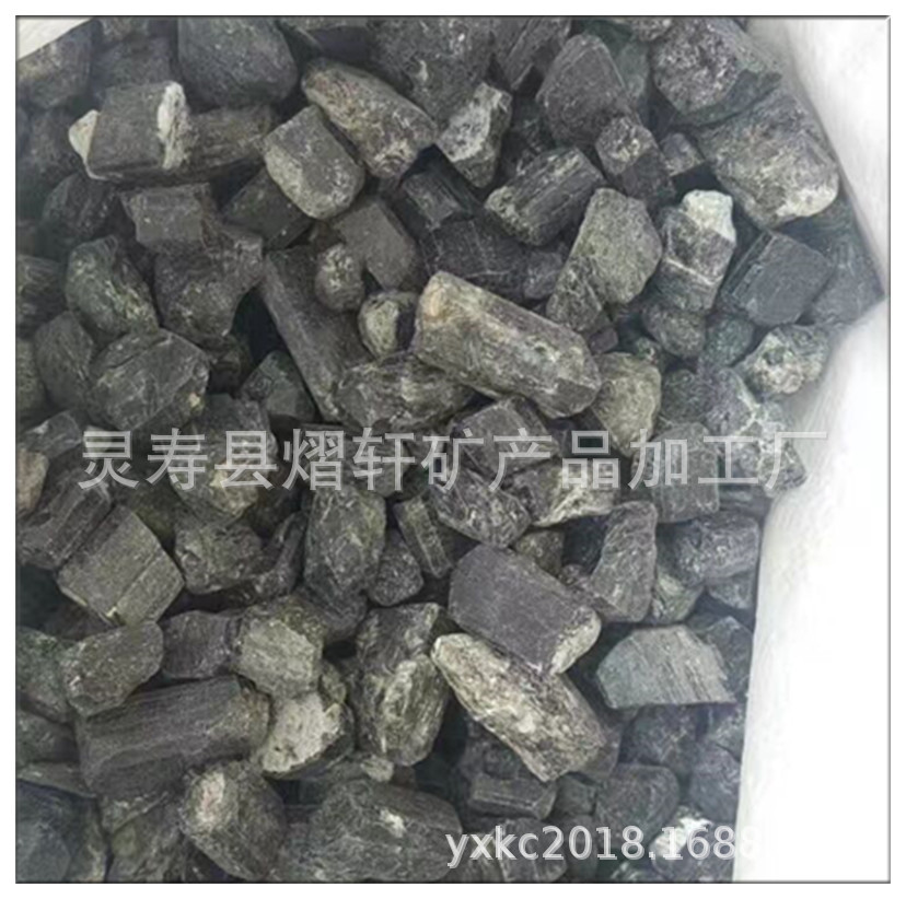 厂家供应水处理晶体电气石 柱体晶体状电气石砂 黑色托玛琳颗粒