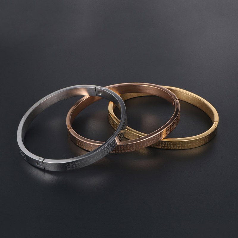 �����Ѹּ�Լ��Ʒ �ľ��������� ������Ůʿ��24K���ֻ� SZ020