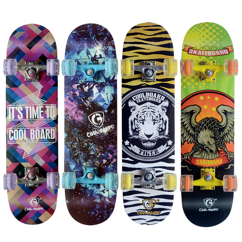 Factory new 3108 double warped flash wheel skateboard men and women teenagers beginners walking four-wheel scooter wholesale