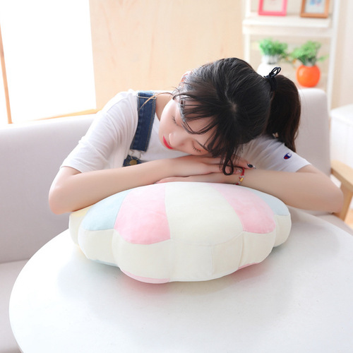 Creative INS pillow small fresh star moon rainbow auspicious cloud home pillow Nordic style plush toy