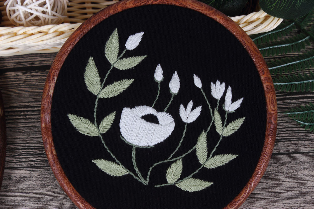 Night Elf DIY bordado hecho a mano material paquete kit europeo flor y hierba tela traje de costura