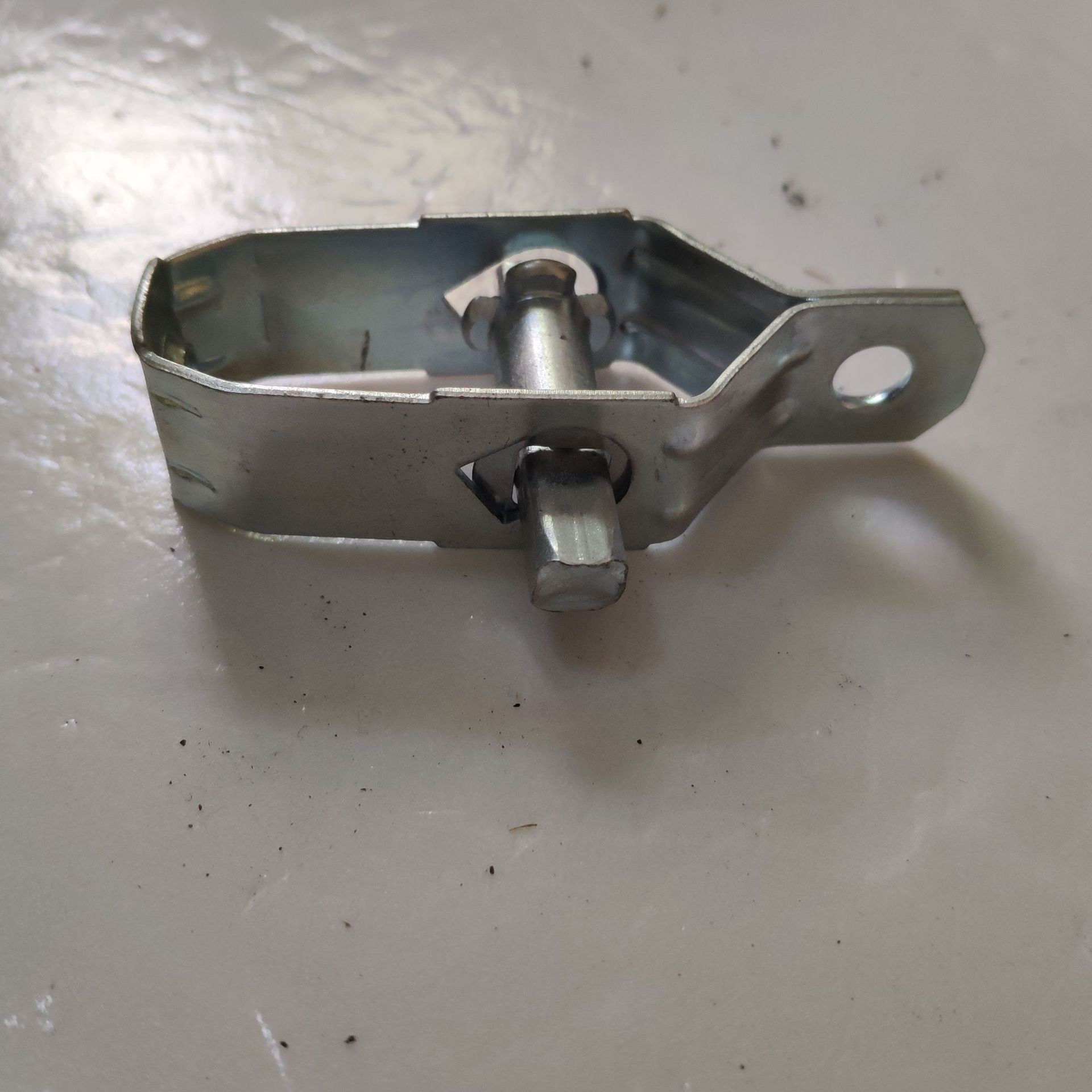 供应紧固器 冷锻柱紧线器 拉紧器 收紧器夹具工厂 铝轮拉紧器