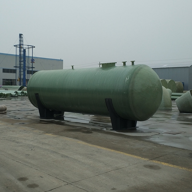 厂家供应玻璃钢罐体 玻璃钢盐酸储罐 玻璃钢立式罐 玻璃钢复合罐