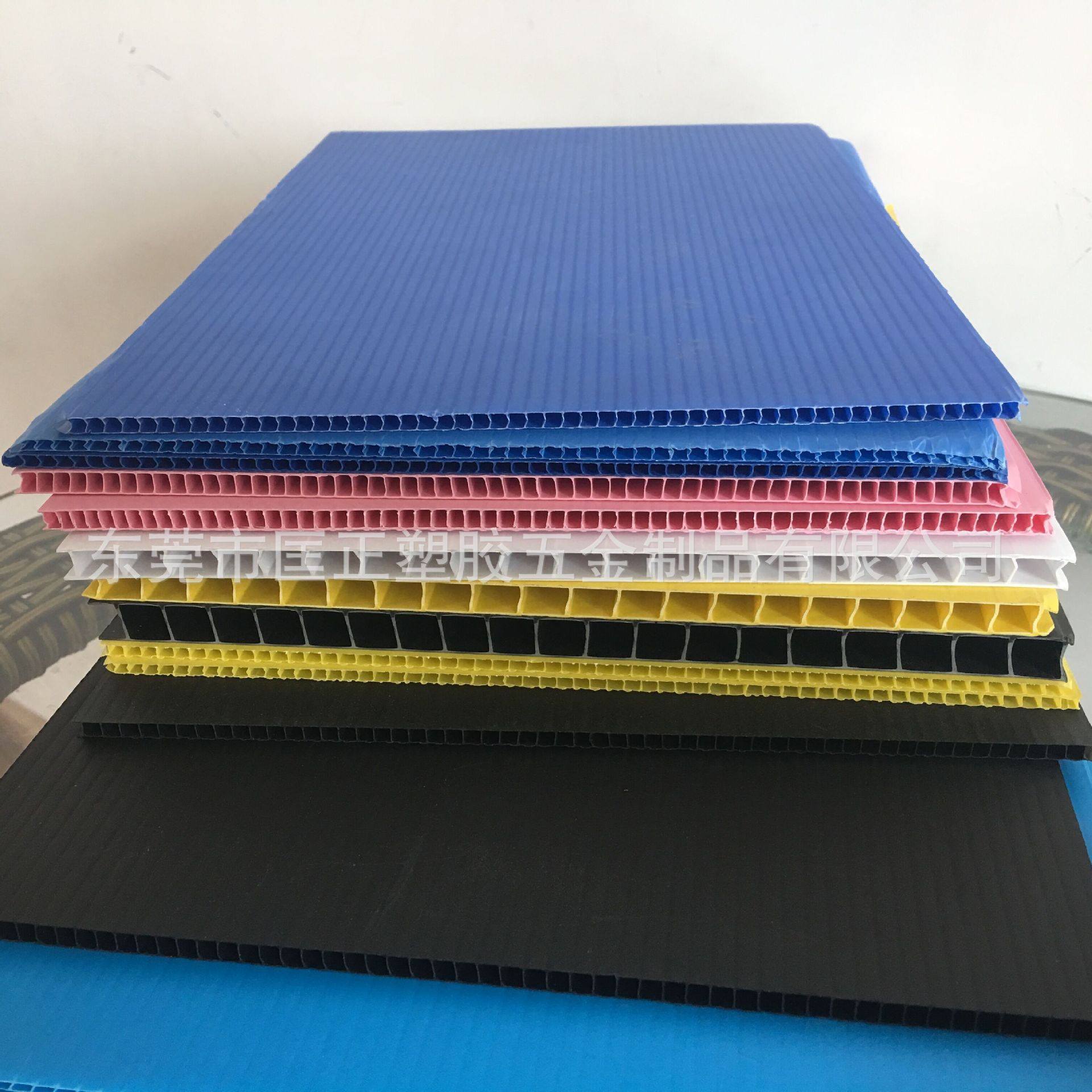 PP中空板 PP彩色瓦楞板 塑料空心板 塑料平板