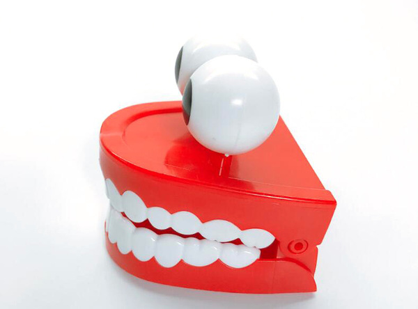 Wind-up cute smart toy for jumping