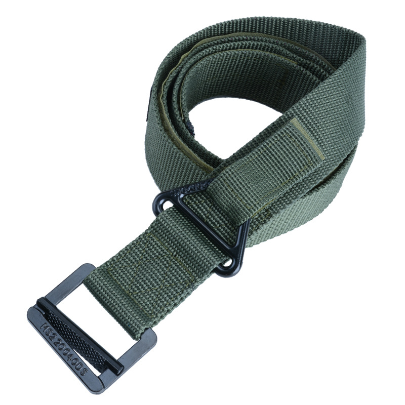 Армейский зеленый