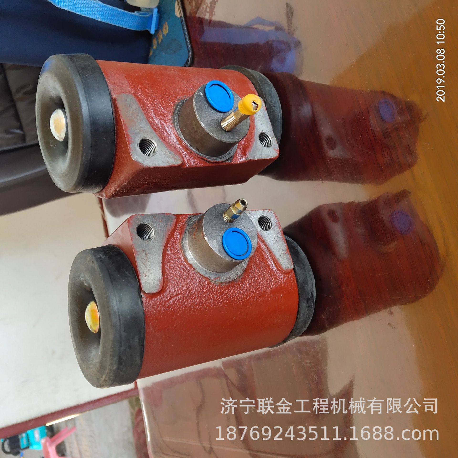 厂家出售徐工平地机GR165刹车泵 徐工平地机全车配件批发零售