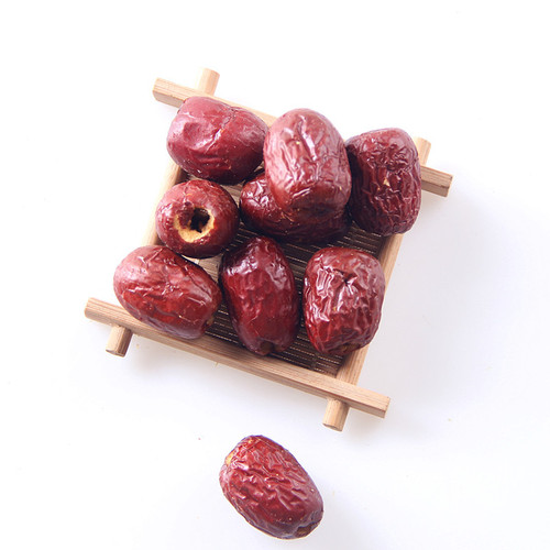 Crispy dried red dates, hollow crispy dates, Xinjiang Ruoqiang gray dates, seedless red dates, dried dates 250g packaging
