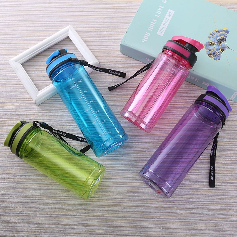  handheld shatterproof plastic clear water glass, simple and elegant design