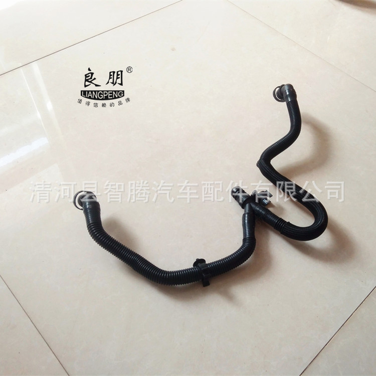 热销供应散热器水管空气循环管 06E103217AC  06E 103 217AC