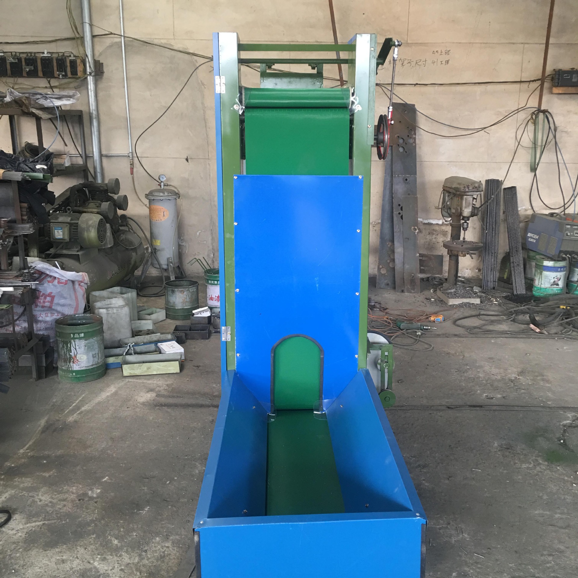 铁东厂家生产羊绒装袋机 羊绒装包机 梳理好的羊绒自动打包机