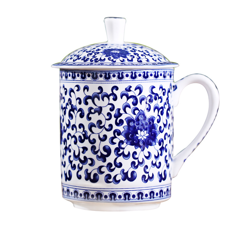 Jingdezhen Oficina de cerámica taza de té azul y blanco con tapa jefe taza hogar creativo taza de China de hueso taza de regalo de negocios lg
