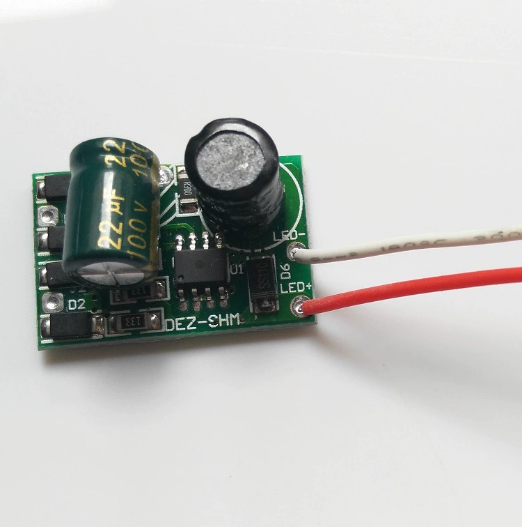 Вход питания 12V-85V AC/DC может преобразовать AC (перемен.) в DC для светодиодной низковольтной подсветки, источник мощности 650мА